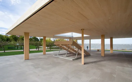 Timber and the Chicago Horizon Lakefront Kiosk